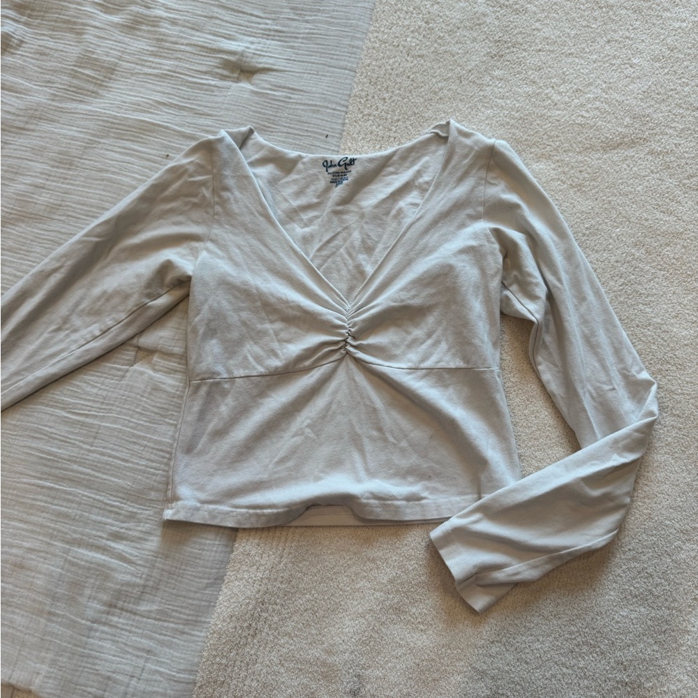 Brandy Melville Light Gray Long Sleeve Top